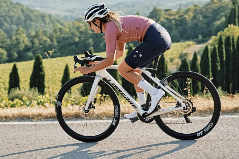 Lapierre Xelius DRS Aero Road Bike Does it All, Lightweight, Comfort & Race-Ready Speed