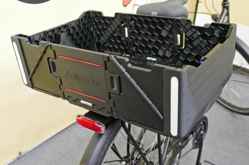 Allpacka Folding Basket Transforms Commuter Bike’s Rack into a Cargo Box in 1 Second