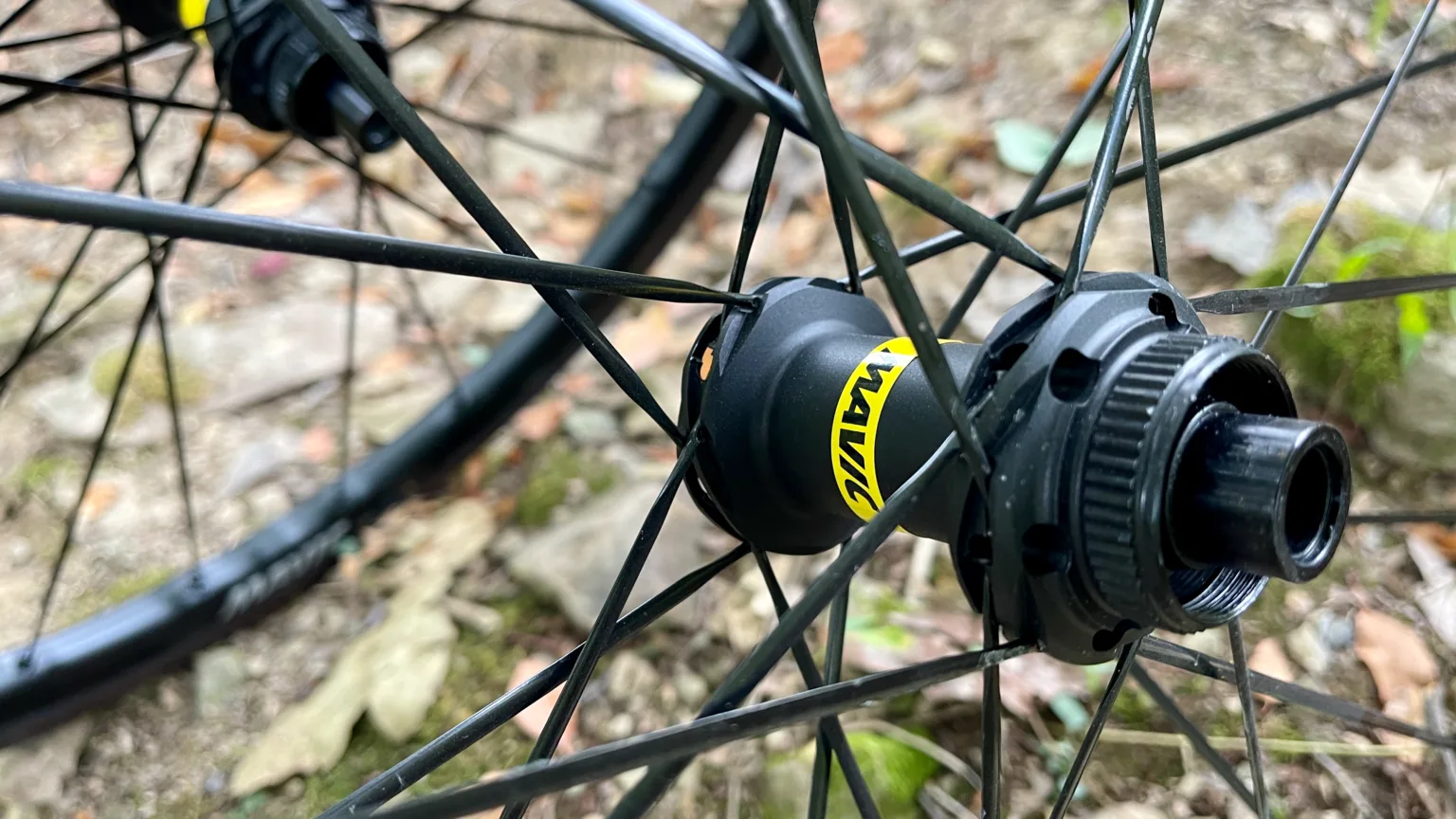 Mavic AllRoad SL Wheels font hub